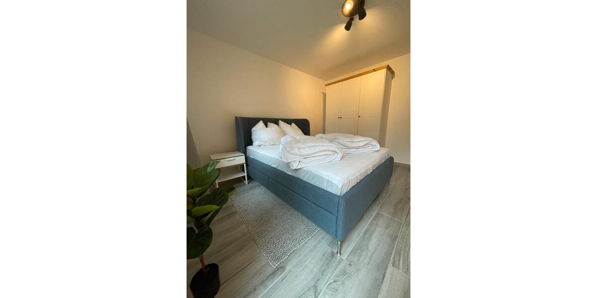 Erdgeschoßwohnung Am Mellensee - 4 Zimmer, 110 m&sup2;, 2.995&euro; | Angebot:26412847