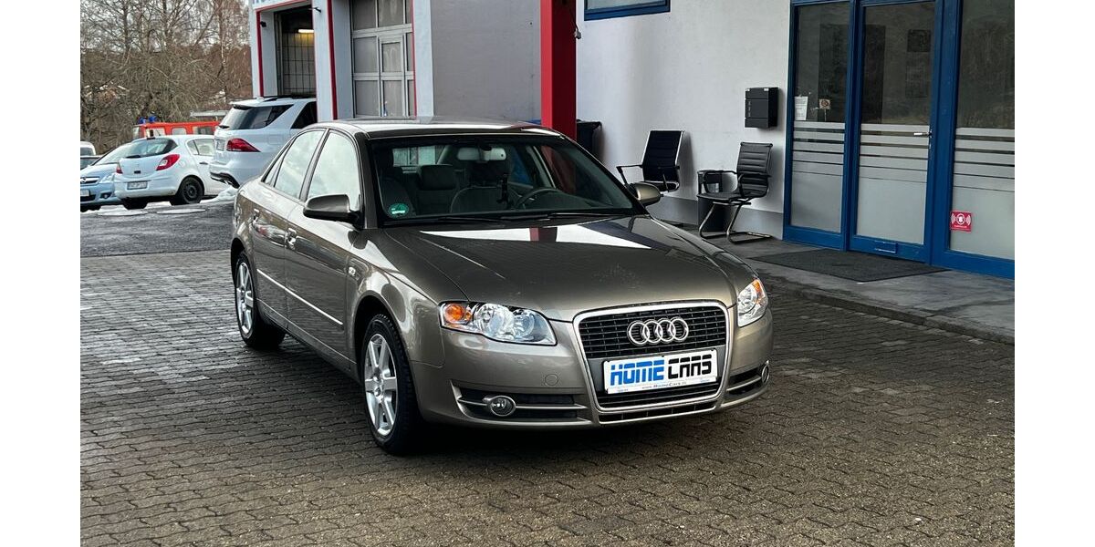 Audi A4 198.000 km 4.450 &euro; Oberndorf am Neckar 78727