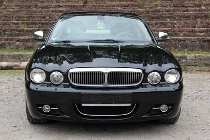 Jaguar Daimler 106.500 km 54.999 &euro; Heppenheim (Bergstraße) 64646