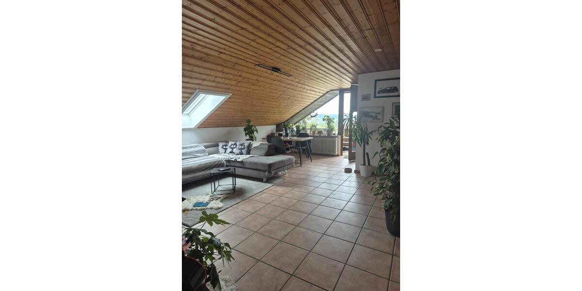 Dachgeschoßwohnung Kulmbach Blaich - 2.5 Zimmer, 75 m&sup2;, 139.000&euro; | Angebot:26977851