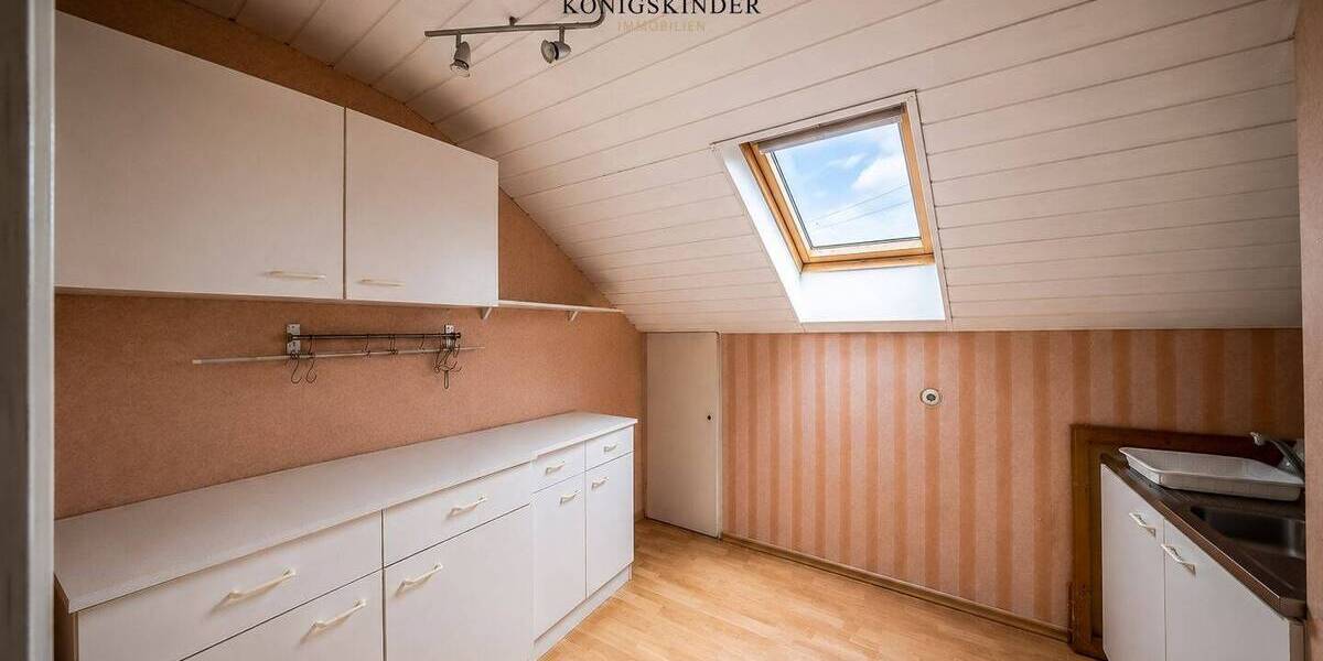 Mehrfamilienhaus, Wohnhaus Giengen an der Brenz Giengen - 8 Zimmer, 180 m&sup2;, 420.000&euro; | Angebot:26851400
