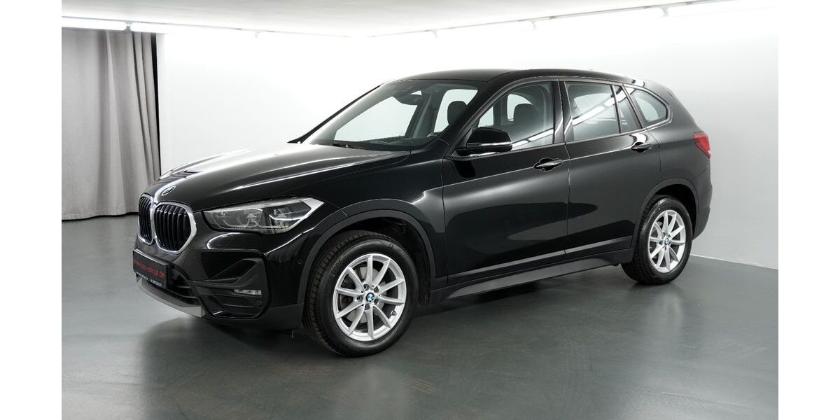 BMW X1 52.498 km 27.900 &euro; Germering bei München 82110