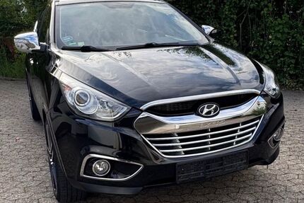 Hyundai TUCSON 84.400 km 10.500 &euro; Detmold 32760