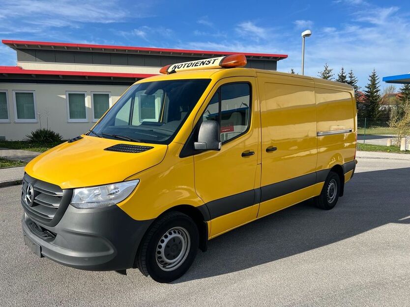 Mercedes-Benz Sprinter 224.000 km 18.990 € München 81479