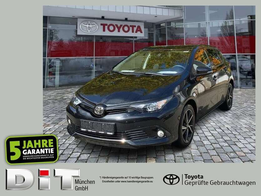 Toyota Auris 41.963 km 13.990 € München 80687