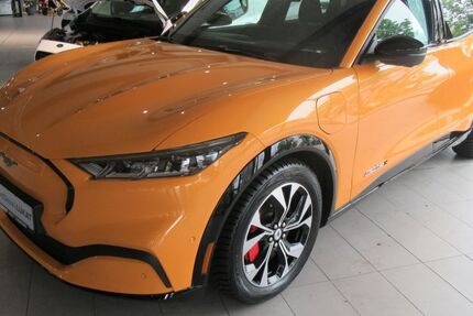 Ford Mustang Mach-E 36.887 km 37.990 &euro; Bernau 16321