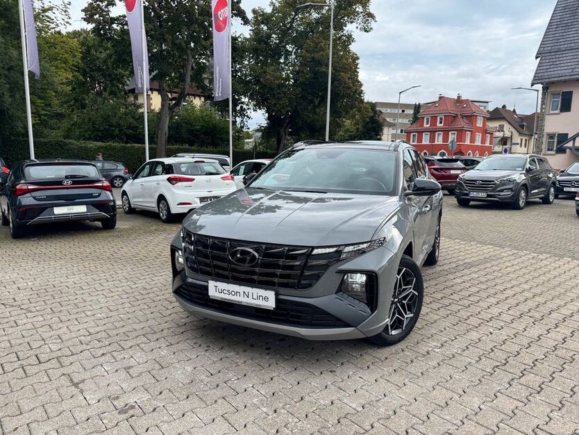 Hyundai TUCSON 29.500 km 34.790 € Villingen-Schwenningen 78048