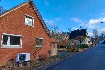 Haus Scheuerfeld - 3 Zimmer, 75 m&sup2;, 850&euro; | Angebot:25175570