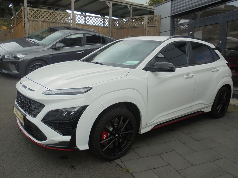 Hyundai KONA 72.750 km 25.990 € Radevormwald 42477