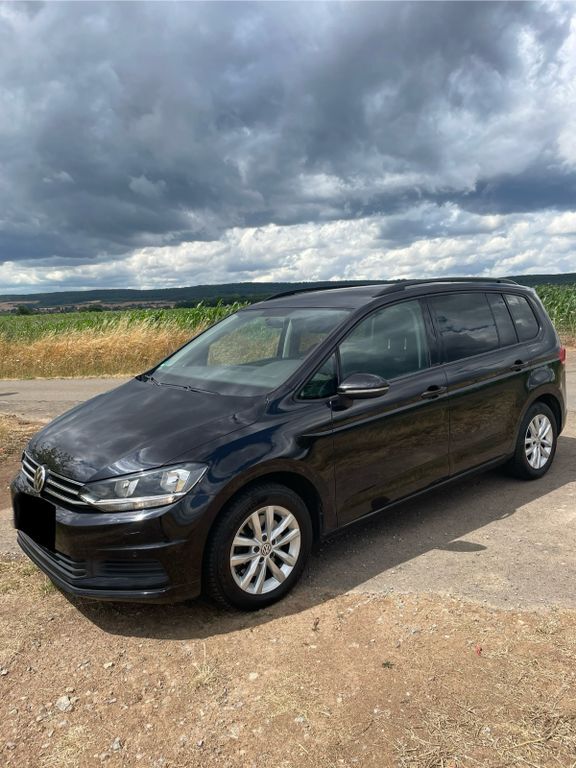 VW Touran 143.000 km 14.600 € Grabfeld OT Rentwertshausen 98631