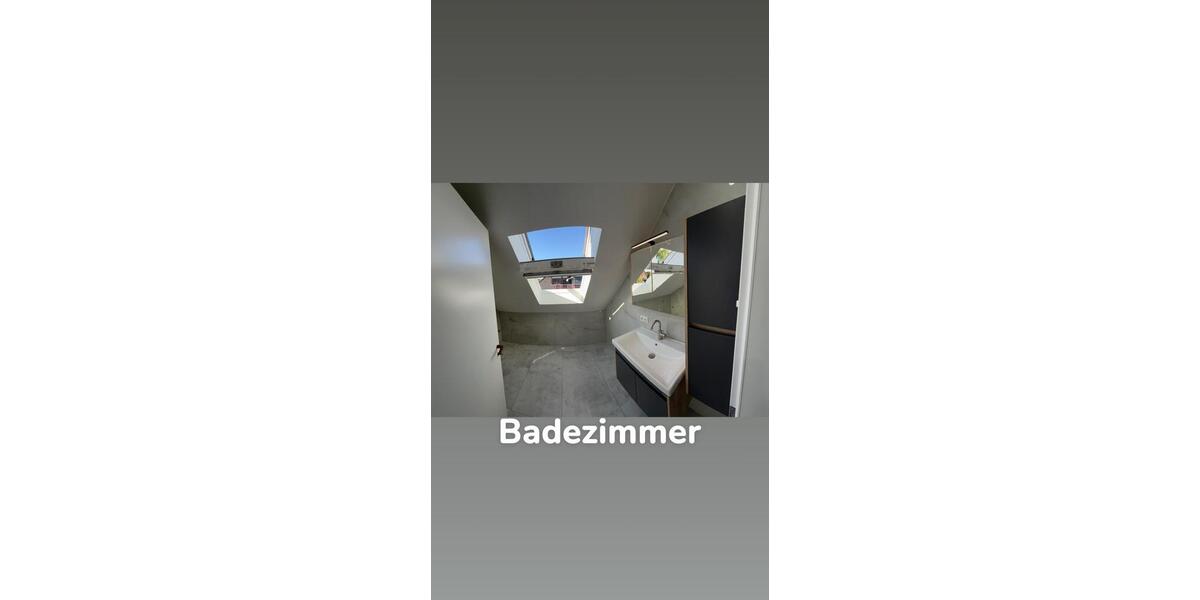 Dachgeschoßwohnung Gronau (Westfahlen) - 3 Zimmer, 110 m&sup2;, 1.200&euro; | Angebot:26272239