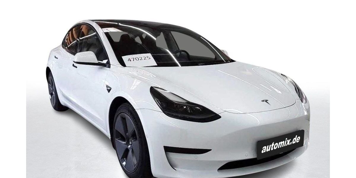 Tesla Model 3 57.729 km 27.900 &euro; Enge-Sande 25917