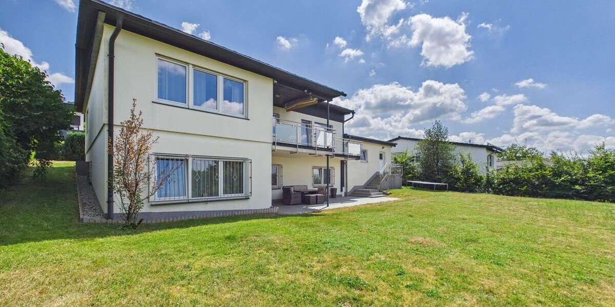 Einfamilienhaus Meinerzhagen - 5 Zimmer, 172 m&sup2;, 425.000&euro; | Angebot:27117540