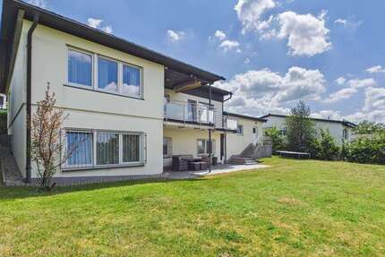 Haus Meinerzhagen - 5 Zimmer, 172 m&sup2;, 425.000&euro; | Angebot:27117540
