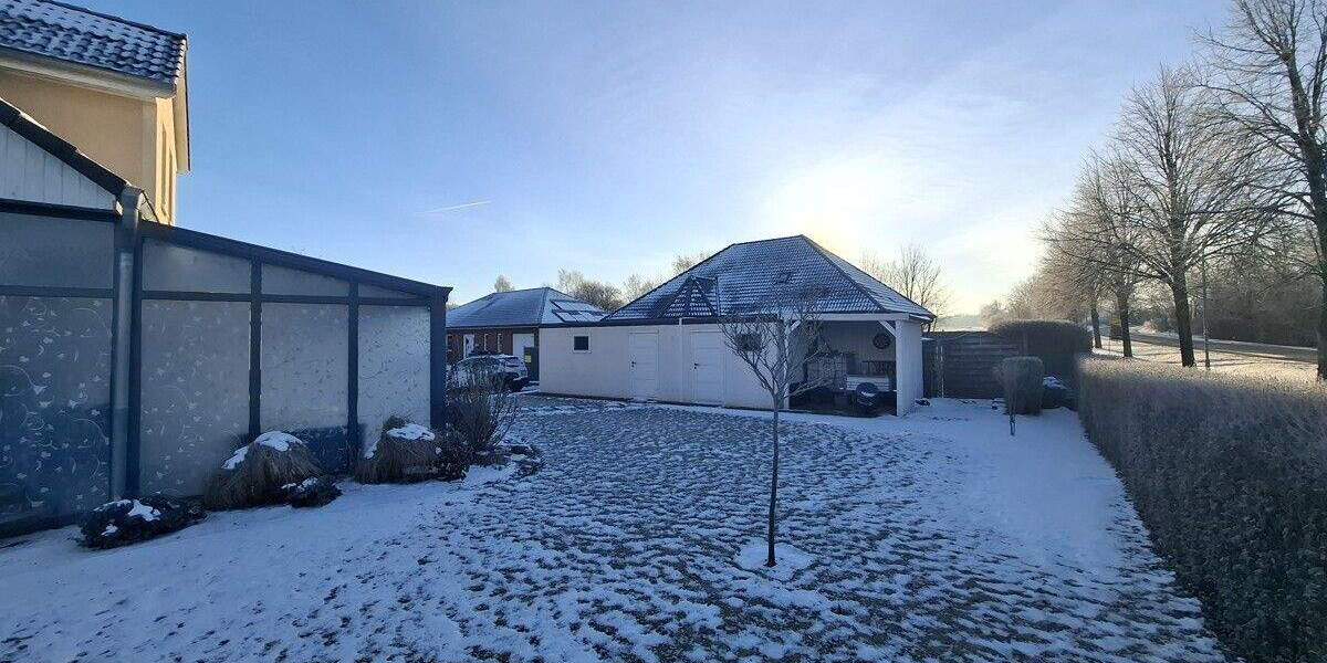 Einfamilienhaus Süderbrarup - 5 Zimmer, 139 m&sup2;, 469.000&euro; | Angebot:25313821