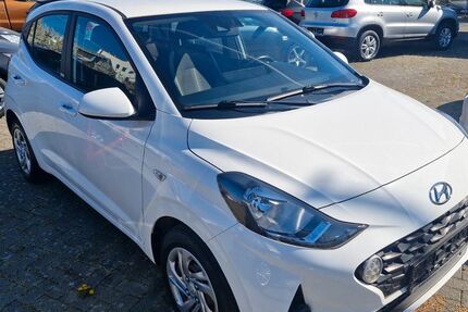 Hyundai i10 43.000 km 10.700 &euro; Wesseling 50389