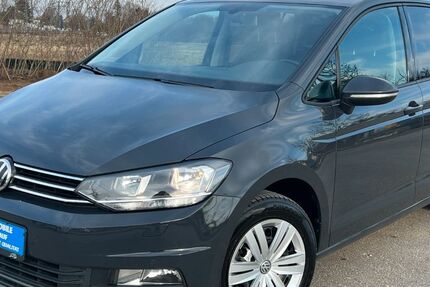 VW Touran 145.000 km 13.990 &euro; München 81243