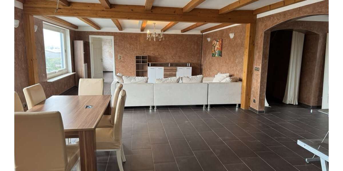 Etagenwohnung Sankt Michaelisdonn - 2 Zimmer, 143 m&sup2;, 1.290&euro; | Angebot:26690323