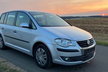VW Touran 194.763 km 3.400 &euro; Wollbach 97618