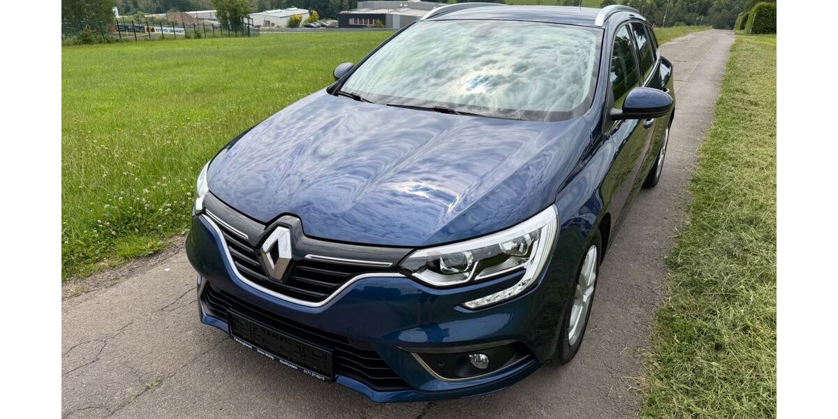 Renault Megane 22.000 km 14.990 &euro; Kirchhundem 57399
