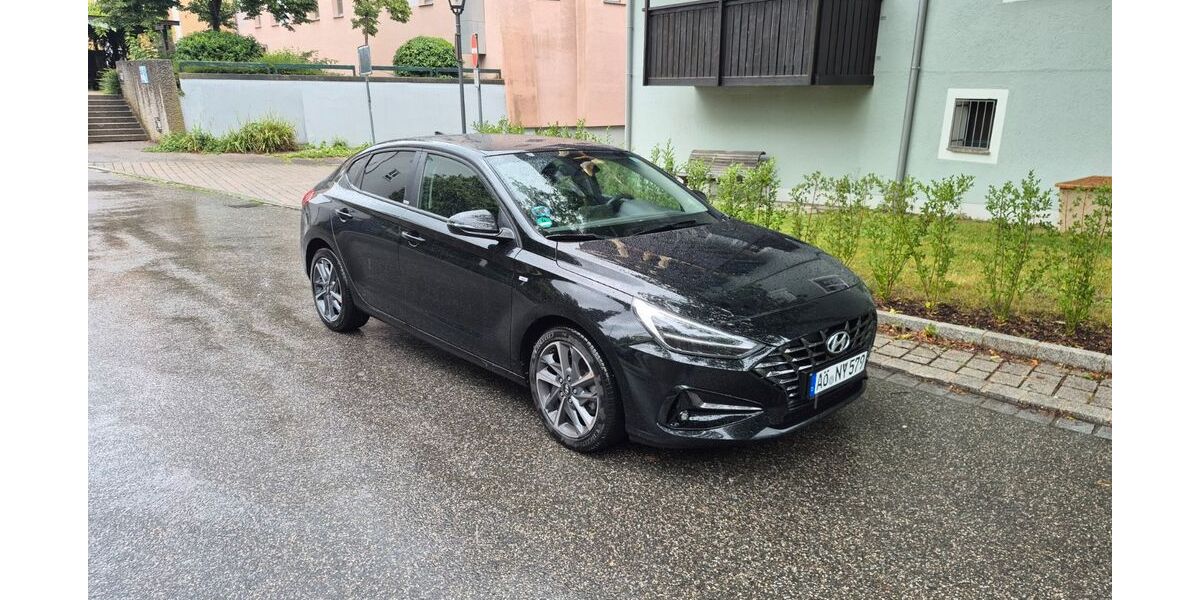 Hyundai i30 45.900 km 17.700 &euro; Burghausen 84489