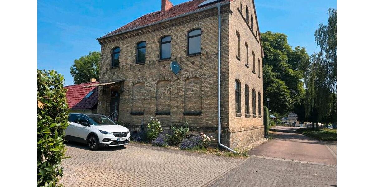 Einfamilienhaus Bad Lauchstädt - 5 Zimmer, 160 m&sup2;, 220.000&euro; | Angebot:26971201