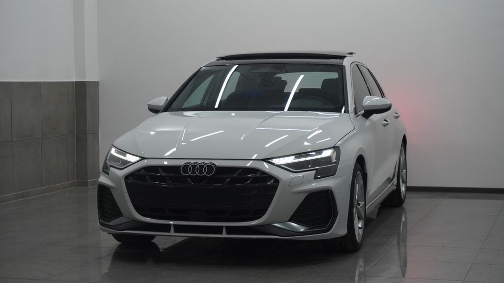 Audi A3 4.189 km 30.500 &euro; Seddiner See OT Neuseddin 14554