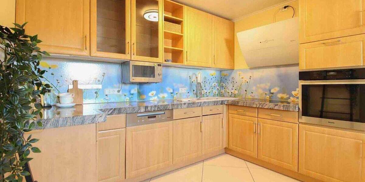 Etagenwohnung Gütersloh Innenstadt - 5 Zimmer, 112 m&sup2;, 365.000&euro; | Angebot:25248091