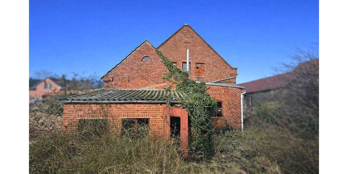 Einfamilienhaus Brake - 6 Zimmer, 150 m&sup2;, 129.000&euro; | Angebot:25227769