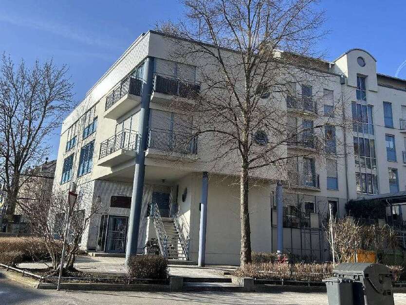 Büro in Augsburg-Innenstadt 239.000 € 61.02 m²