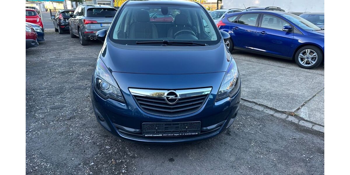Opel Meriva 96.000 km 6.990 &euro; Celle 29221