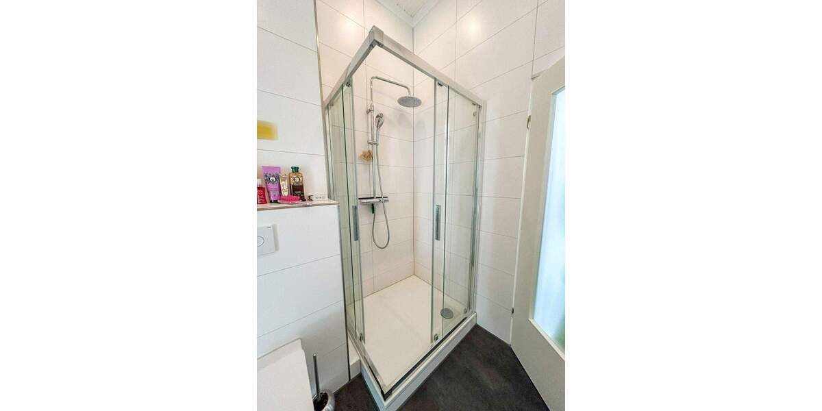 3-Zimmer-Dachgeschosswohnung im Loftstil mit Südbalkon und Stellplatz 3 zimmer