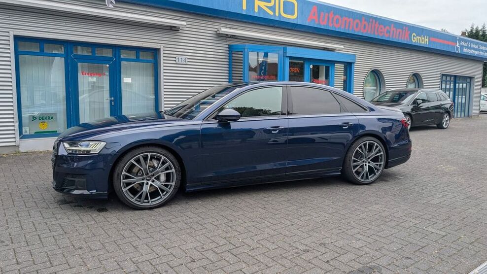 Audi A8 65.000 km 58.650 € Moers 47441