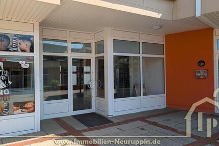 Attraktive, lichtdurchflutete Ladeneinheit in frequentierter Passage in Rheinsberg – ca. 115 m² - zimmer