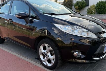 Ford Fiesta 85.100 km 3.199 &euro; Gelnhausen 63571