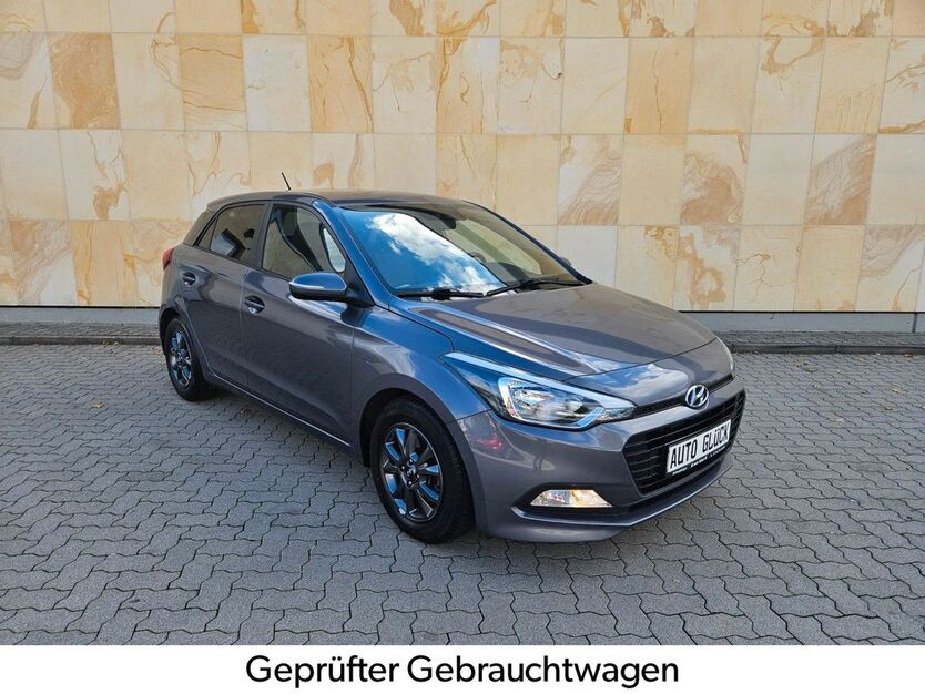 Hyundai i20 64.600 km 10.490 € Schwetzingen 68723