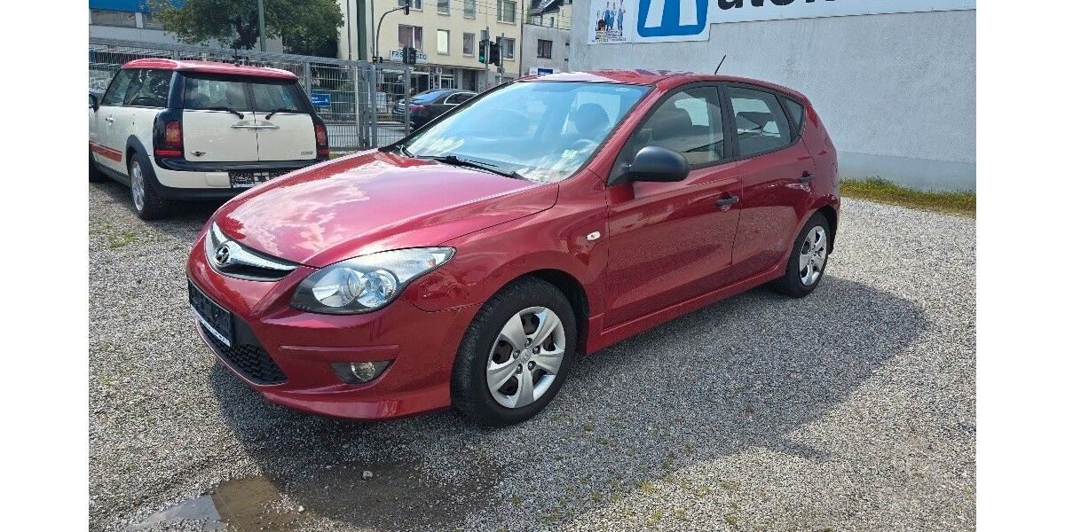 Hyundai i30 154.000 km 5.000 &euro; Dortmund 44145