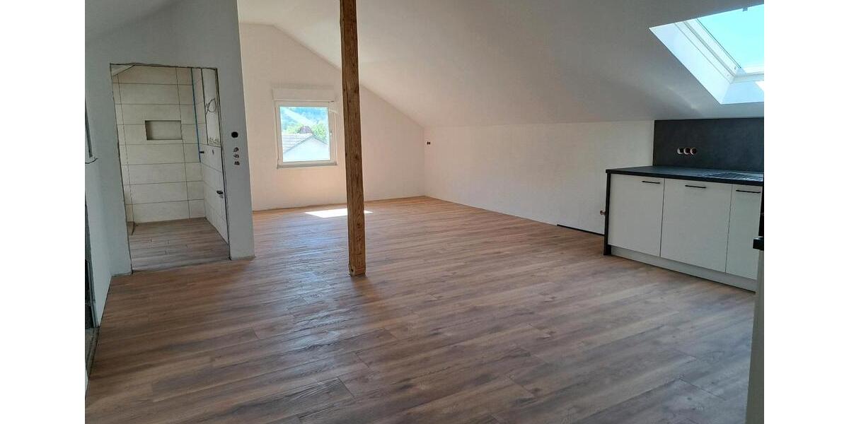 Etagenwohnung Bad Bocklet - 3 Zimmer, 90 m&sup2;, 795&euro; | Angebot:26688605