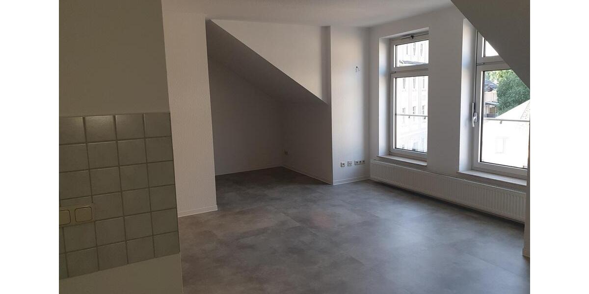 Etagenwohnung Oelsnitz (Vogtland) - 1 Zimmer, 51 m&sup2;, 255&euro; | Angebot:25717020