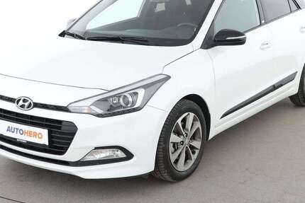 Hyundai i20 17.651 km 11.500 &euro; Essen 45141