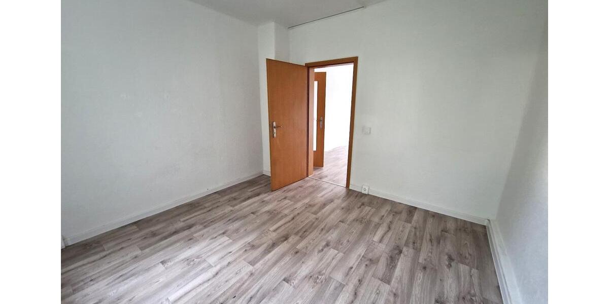Etagenwohnung Osterwieck - 4 Zimmer, 75 m&sup2;, 261&euro; | Angebot:21655761