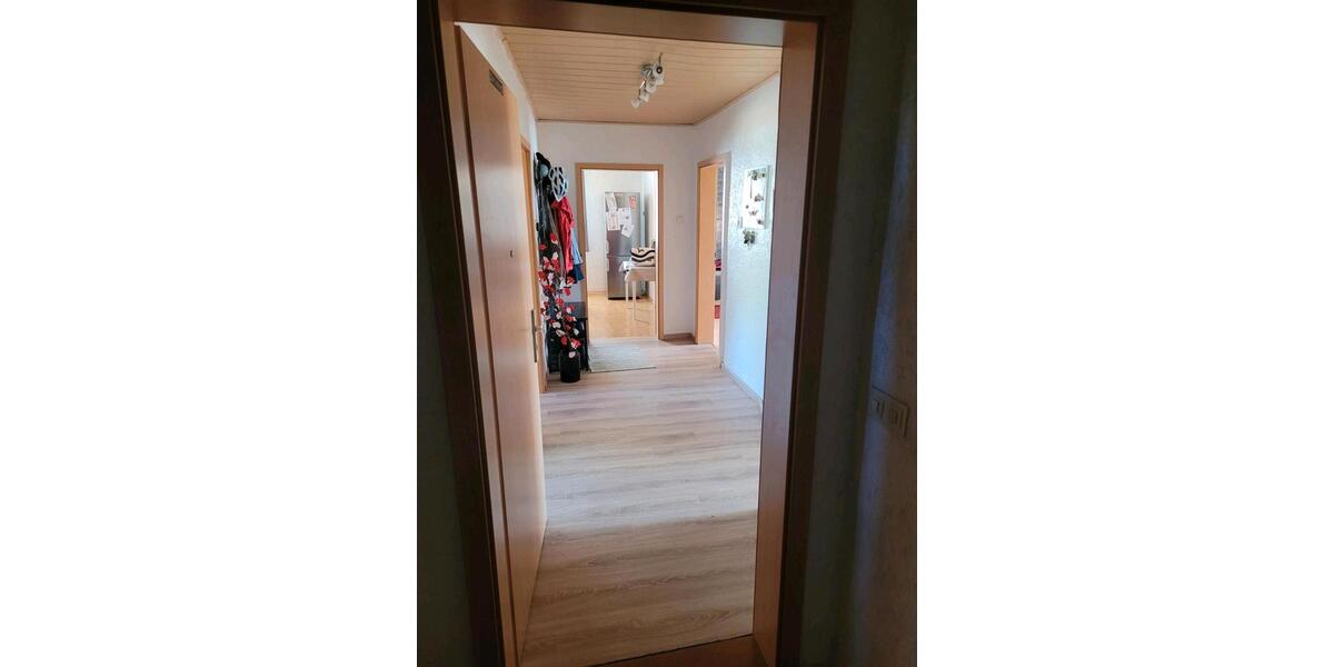 Dachgeschoßwohnung Plattling - 2 Zimmer, 80 m&sup2;, 780&euro; | Angebot:26407114
