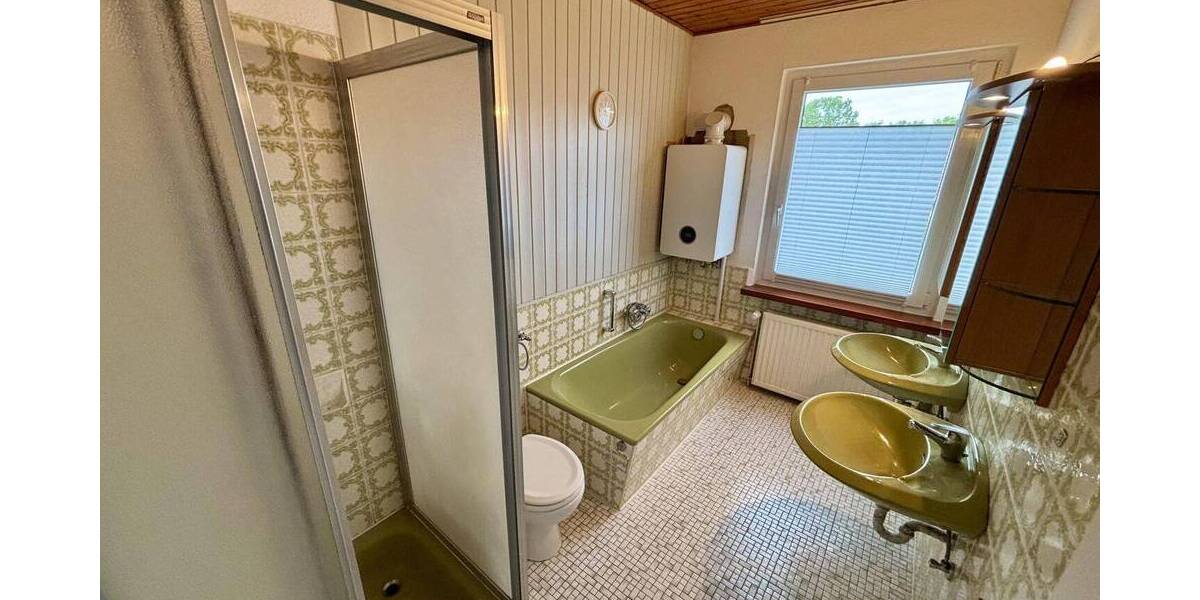 Doppelhaushälfte Wedemark Oegenbostel - 5 Zimmer, 177 m&sup2;, 299.000&euro; | Angebot:26763998