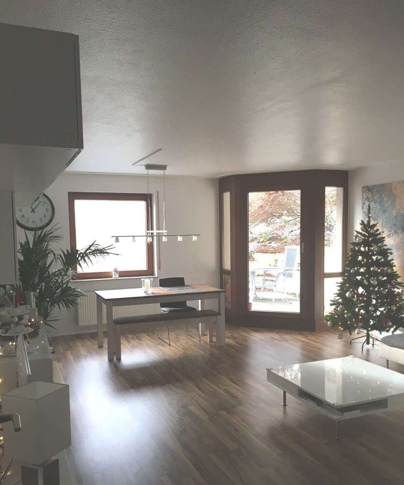 Wohnung zum Mieten in Weissach 700 € 73 m²