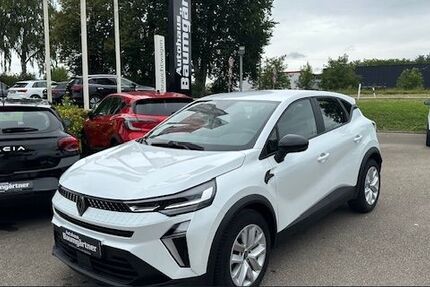 Renault Captur 4.817 km 24.430 € Dillingen 89407