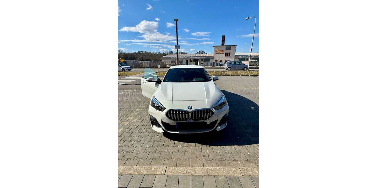 BMW 218 26.900 km 26.500 &euro; Stuttgart 70191