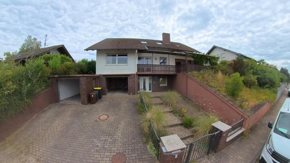 Einfamilienhaus Büdingen - 8 Zimmer, 178 m&sup2;, 395.000&euro; | Angebot:27084213