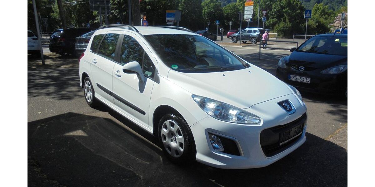Peugeot 308 218.000 km 3.950 &euro; Dillingen/Saar 66763