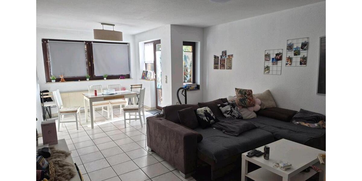 Etagenwohnung Schlüchtern - 3 Zimmer, 78 m&sup2;, 700&euro; | Angebot:25392009