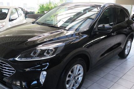 Ford Kuga 59.997 km 21.750 &euro; Dessau-Roßlau 06847